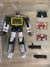 Load image into Gallery viewer, Kid toy transformer PT-04B
