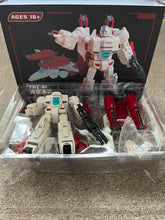 Load image into Gallery viewer, Transformers toys TNT-01
