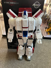 Load image into Gallery viewer, Transformers toys V33-06
