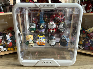 Anime N mini figures cake decorations