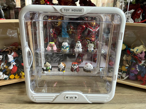 Anime N mini figures cake decorations