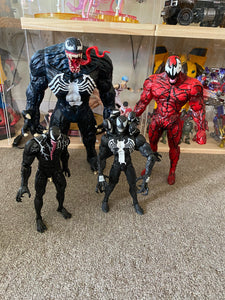 303 Movie figures V superhero figures