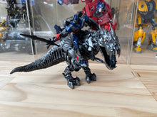 Load image into Gallery viewer, Kid toy transformer figure
